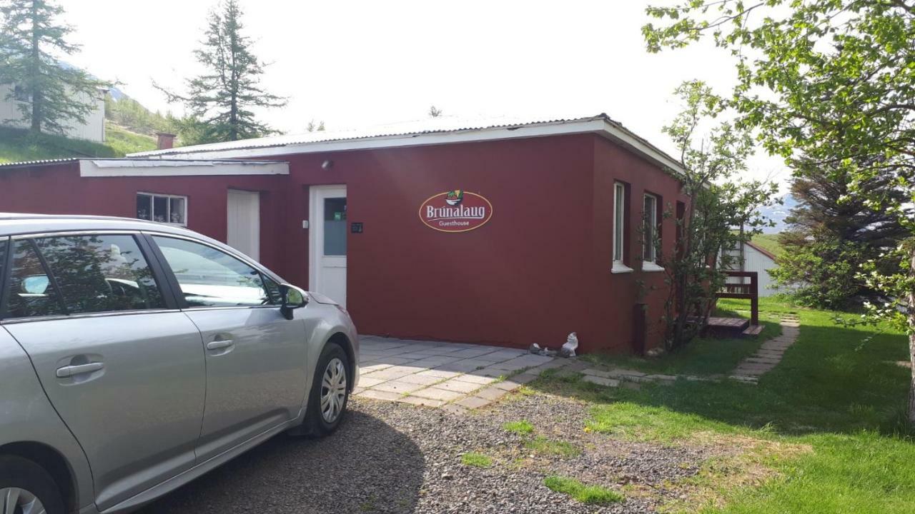 Brunalaug Guesthouse - Holiday Home Eyjafjaroarsveit Zewnętrze zdjęcie