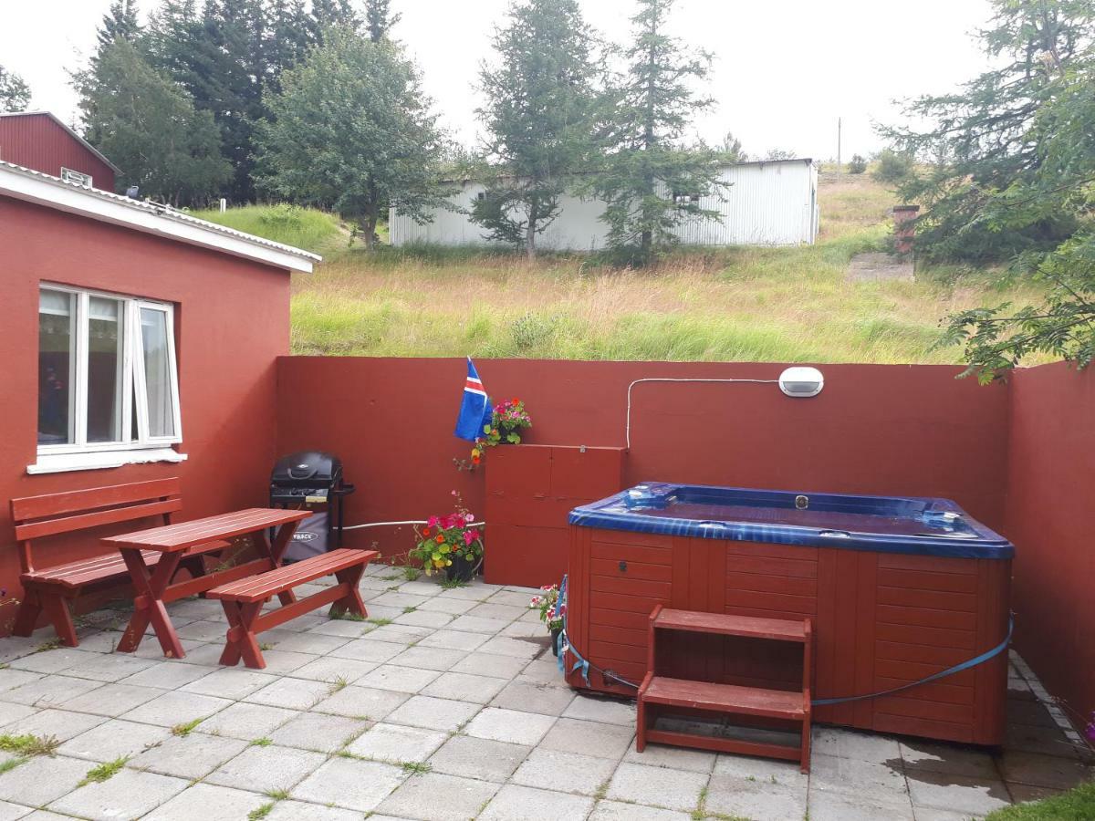 Brunalaug Guesthouse - Holiday Home Eyjafjaroarsveit Zewnętrze zdjęcie